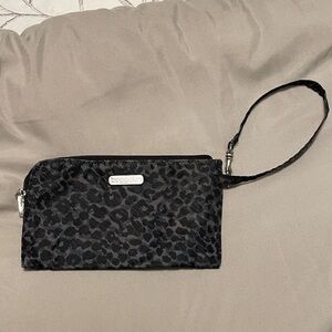 Baggallini Leopard Print Wristlet
